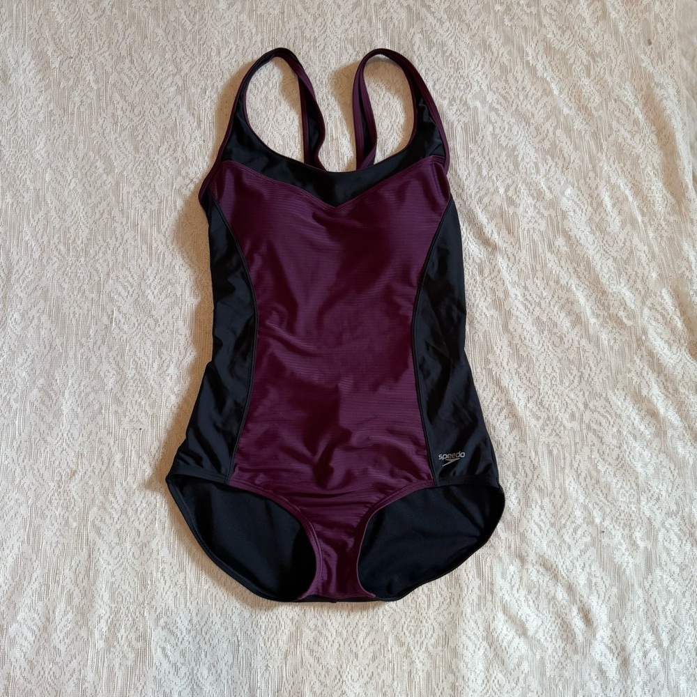 Speedo racerback one piece swimsuit - Picture 2 of 12